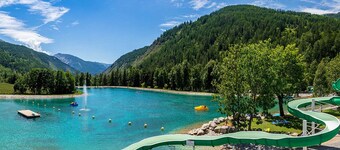 Renovated studio 30 m2 + 8 m2 mountain view terrace, close to slopes, parking, wifi