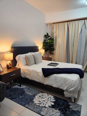 1 室のベッドルーム、アイロン / アイロン台、WiFi、ベッドシーツ