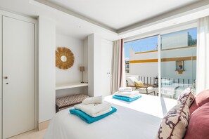 4 makuuhuonetta, ilmainen Wi-Fi, vuodevaatteet