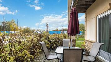 176 Vacation Inn (No Pets) | Terrace/patio