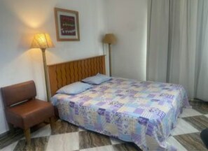 1 bedroom - Hurghada town center marina suite at the Sheraton Plaza beach spa gym pool  (Hurghada)