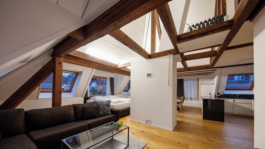 BERG&BERG APARTMENTS-Spiez Self Check-In