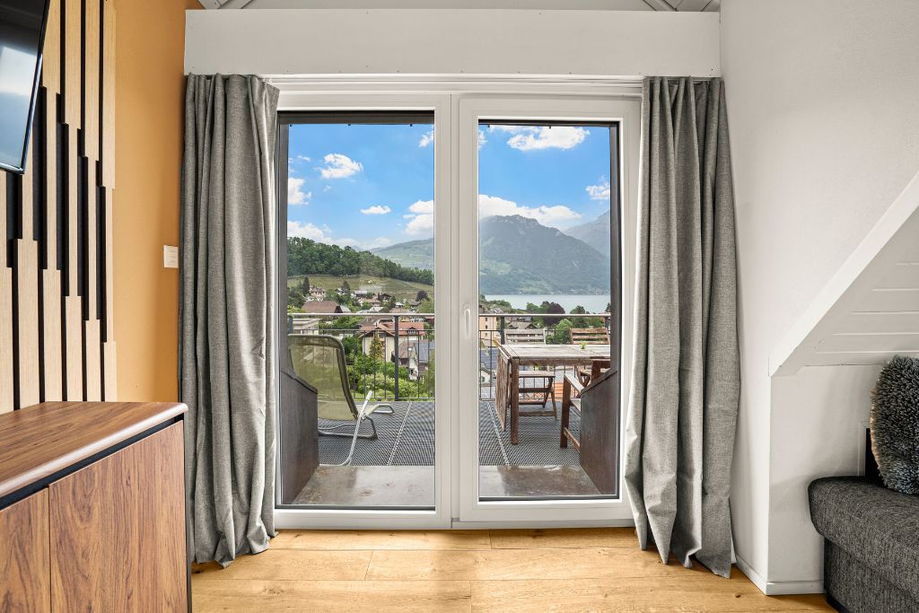 Superior Apartment, Balcony, Lake View | Teres/patio
