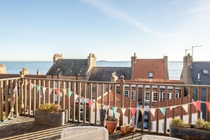 Property grounds - Poetry Peter's | Cellardyke (Cellardyke)