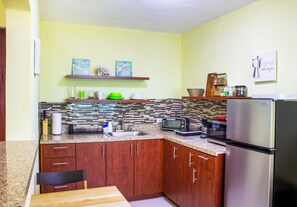 Fridge, microwave, coffee/tea maker, electric kettle