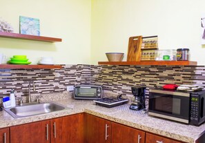 Fridge, microwave, coffee/tea maker, electric kettle