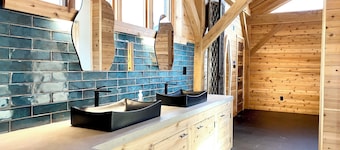 The Arete Hotel
