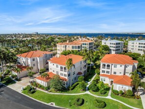 Exterior - Luxurious 3BR Condo in the Exclusive Gated Gulf Harbour Yacht & Country Club (Fort Myers)