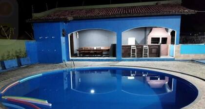 Casa com Piscina 50000 lts Área Gourmet