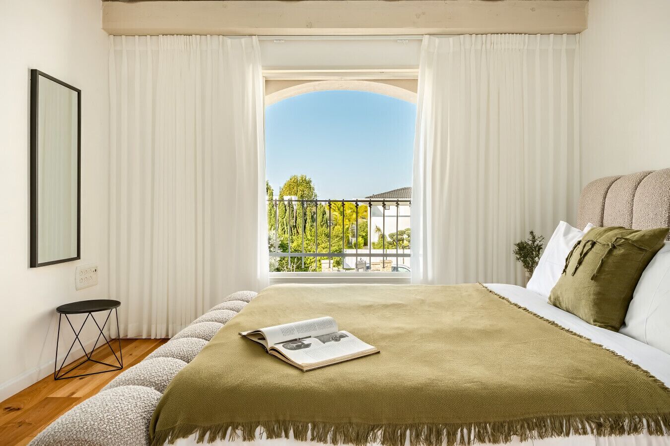 7 bedrooms, iron/ironing board, free WiFi