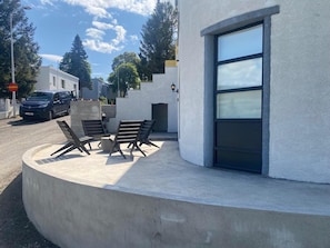 Apartment | Terrace/patio - Lovely 2-bed Apartment in Central Akureyri (Akureyri)