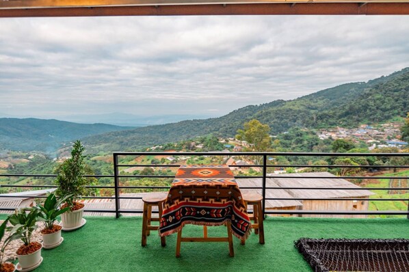 Chambre de base, 1 chambre | Espace de travail pour ordinateurs portables, literie fournie