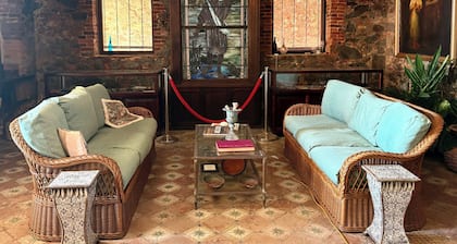 Hotel 1829