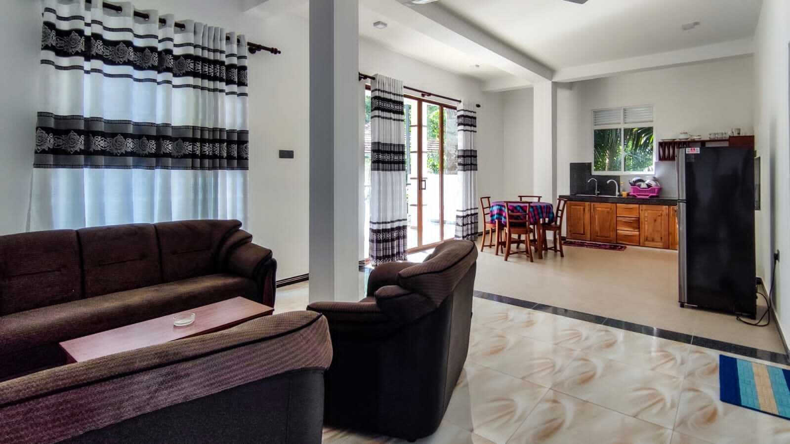 Smart TV, libros y biblioteca musical 