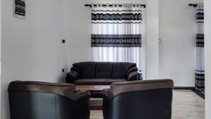Interior - Villa 51 ,Spacious 4-bedroom apartment with WiFi, AC in enchanting Hikkaduwa  (Hikkaduwa)