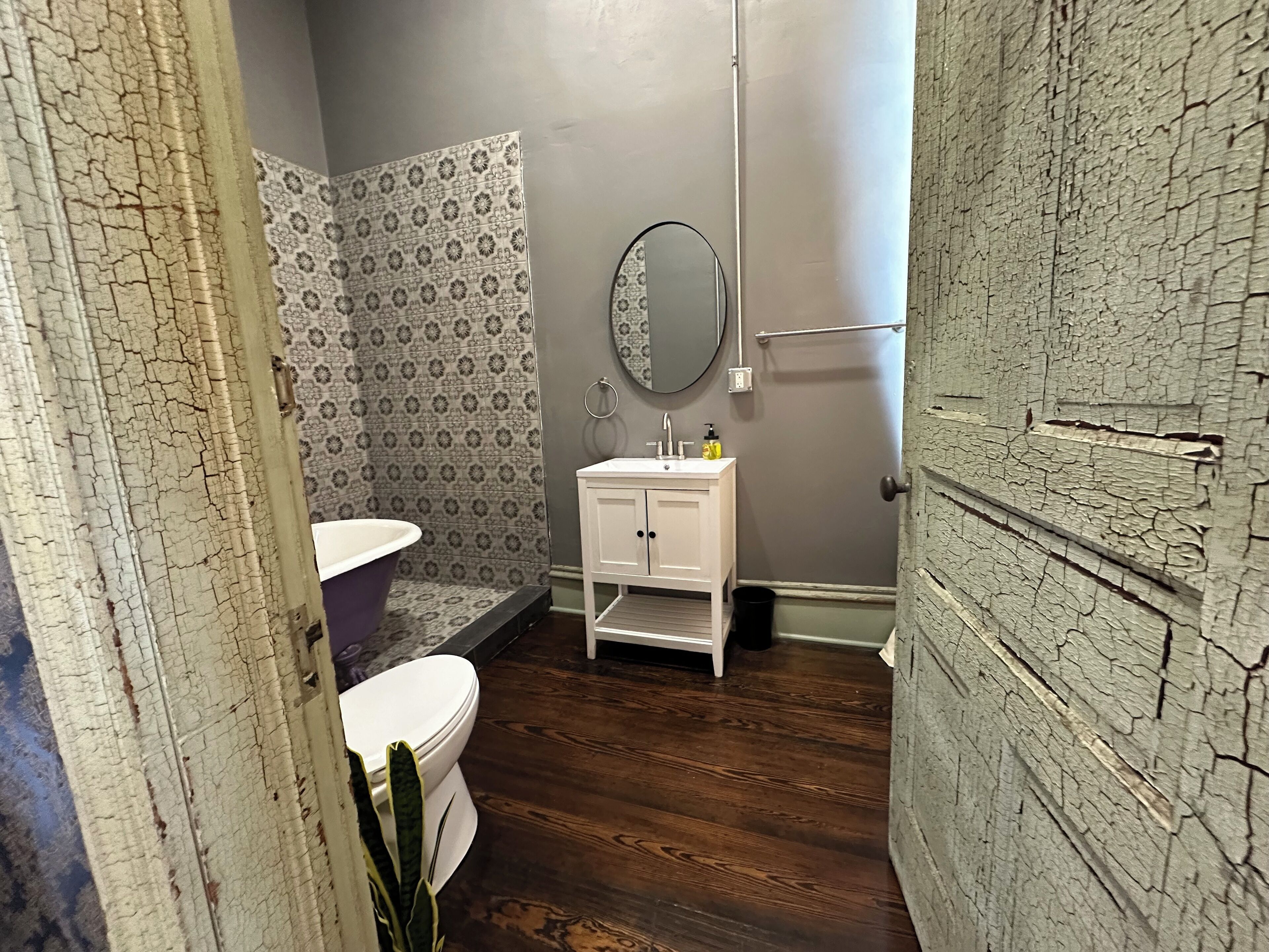 Single Room, City View | Bathroom | Hair dryer, soap, shampoo, toilet paper