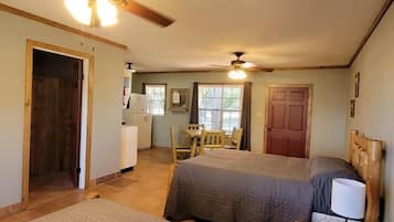 1 bedroom, free WiFi