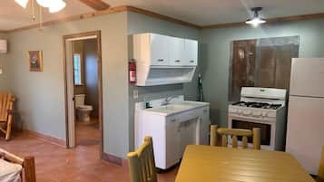 Oven, stovetop, coffee/tea maker