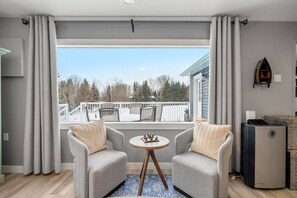 Interior - Sunnyside Cove | Lakeside | Fireplace | Fire Pit (Ponoka County)