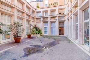 Exterior - Frezza's Holidays (Roma)