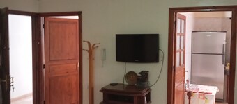 Just like home 3 minutes from restaurant, bakery, butcher and minimarket 