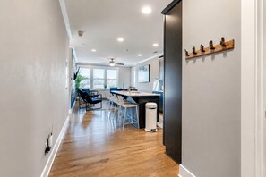 Interior - 2br home near The Nations with rooftop and views (Nashville)