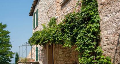 Charming villa in picturesque Spello with Garden Views