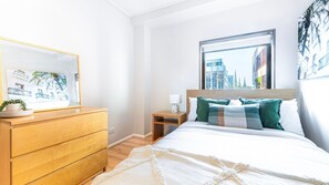 2 bedrooms, desk, free WiFi, bed sheets