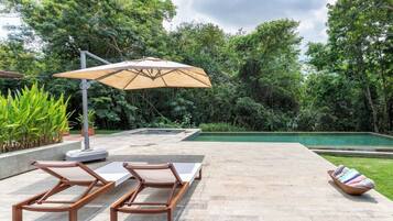 Deluxe House, Patio, Garden View | Terrace/patio