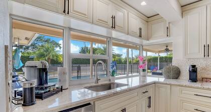 Coral Springs Paradise with Backyard + Heated Pool