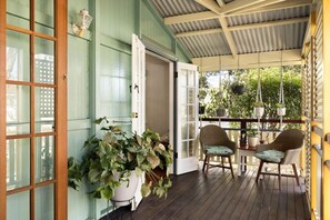 Property grounds - Central Location, character home (Grange)