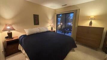 4 bedrooms, WiFi, bed sheets