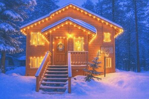 Exterior - Updated Tahoma Chalet w/ Hot Tub! (Tahoma)