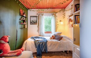 4 bedrooms, free WiFi