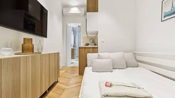 1 chambre, fer et planche à repasser, lit parapluie, Wi-Fi gratuit