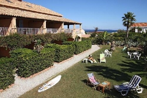 Cosy studio with terrace 100m from the beach