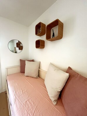 1 habitación y ropa de cama 