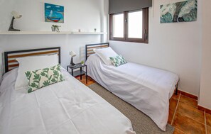 4 bedrooms, free WiFi, bed sheets