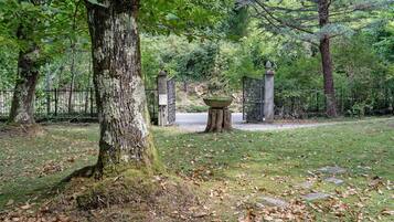Enceinte de lâhĂ©bergement