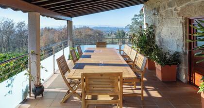 Country House 'Lugar Da Xacra' with Private Terrace, Private Garden and Wi-Fi
