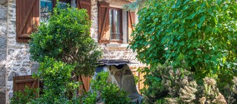 Casa rural 'La Esperilla De Gredos' con vistas a la montaña, jardín privado y Wi-Fi