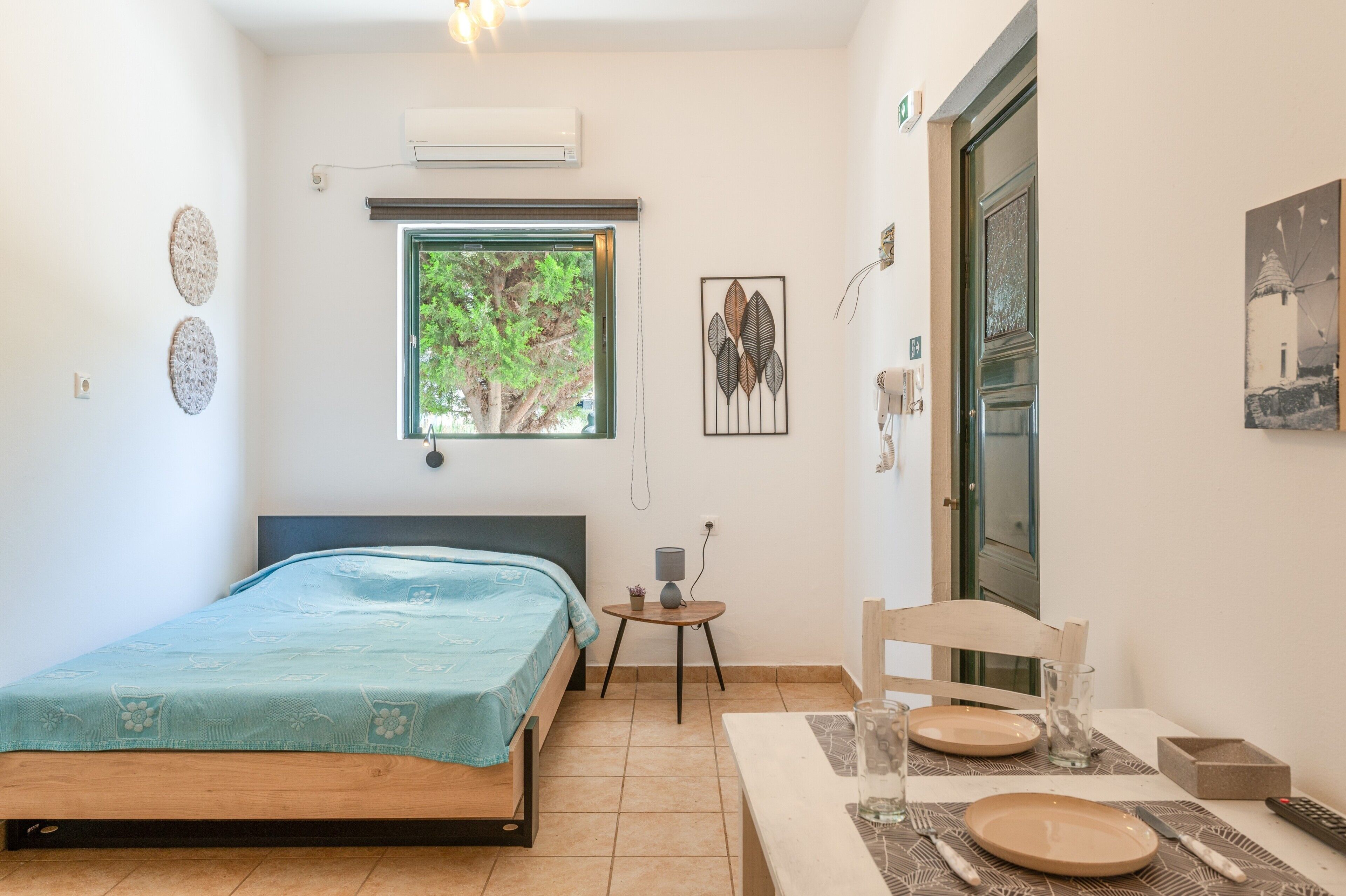 1 quarto, Wi-Fi de cortesia, roupa de cama