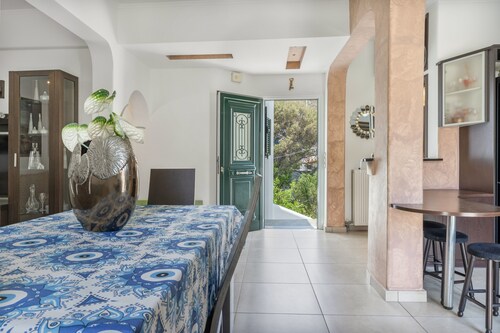 Ferienwohnung 'Mouria House' mit Meerblick, Wi-Fi und Klimaanlage