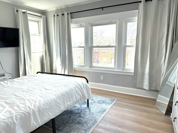 1 bedroom, iron/ironing board, WiFi, bed sheets