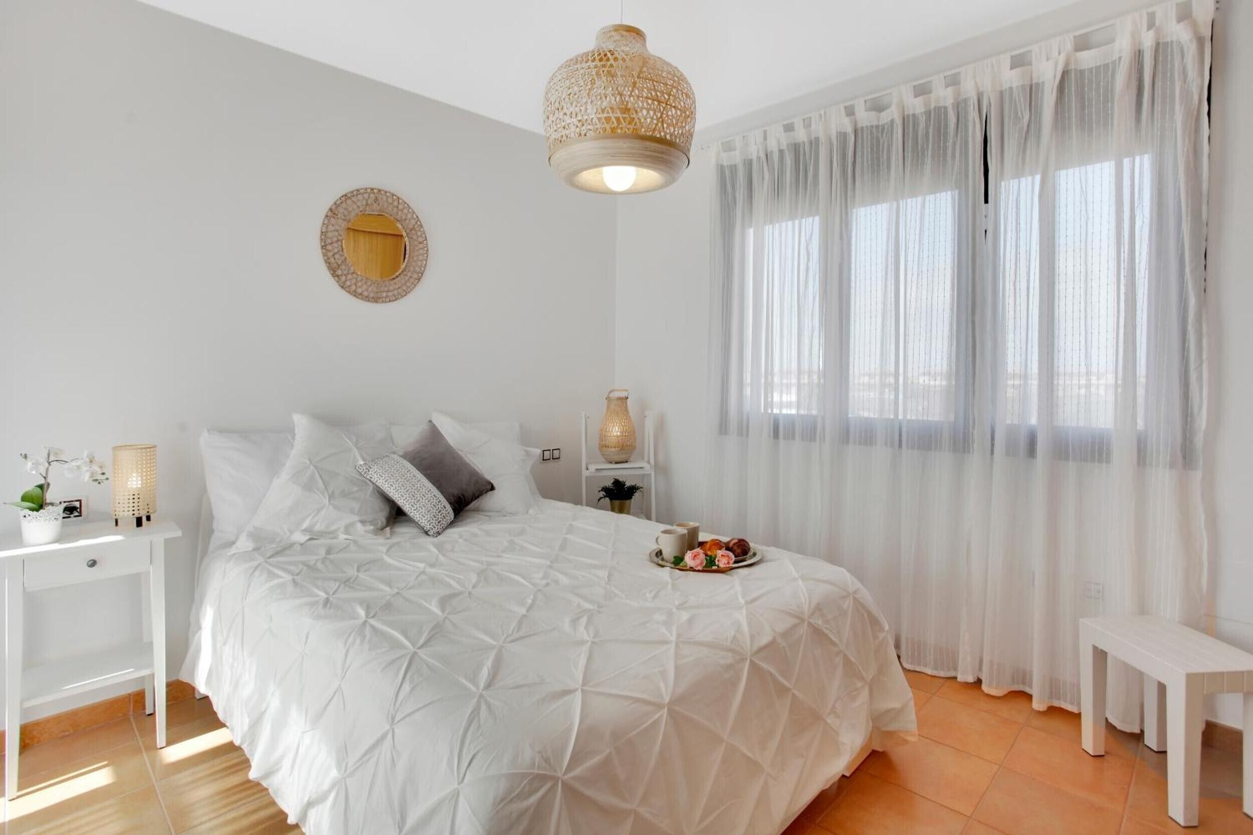 3 chambres, fer et planche à repasser, Wi-Fi gratuit, draps fournis