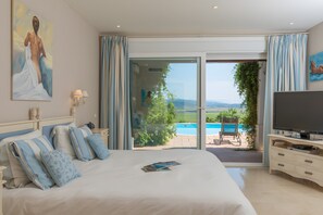 5 habitaciones, tabla de planchar con plancha y wifi gratis 