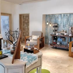Couples treatment rooms, sauna, hot tub, steam room, beach massages