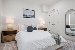3 chambres, fer et planche Ă repasser, Wi-Fi gratuit, draps fournis
