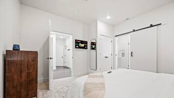 3 habitaciones, tabla de planchar con plancha y wifi gratis