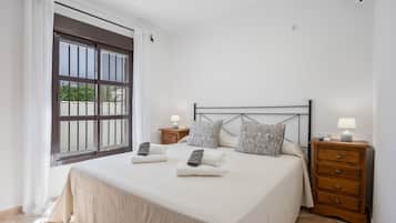 4 Schlafzimmer, kostenloses WLAN, Bettwäsche